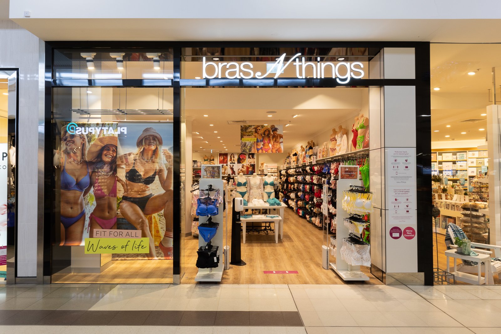 Bras N Things.JPG