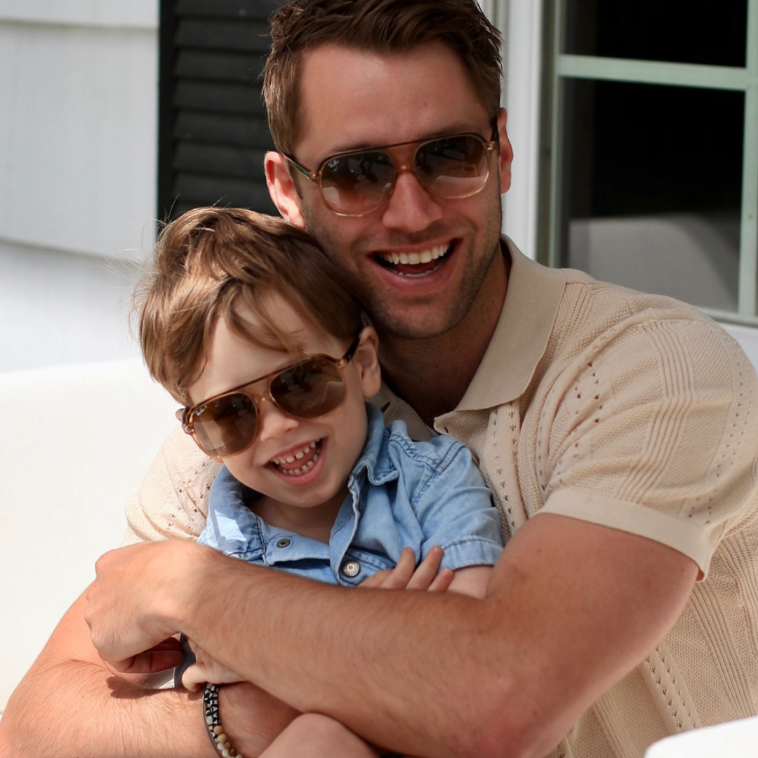 Sunglass Hut